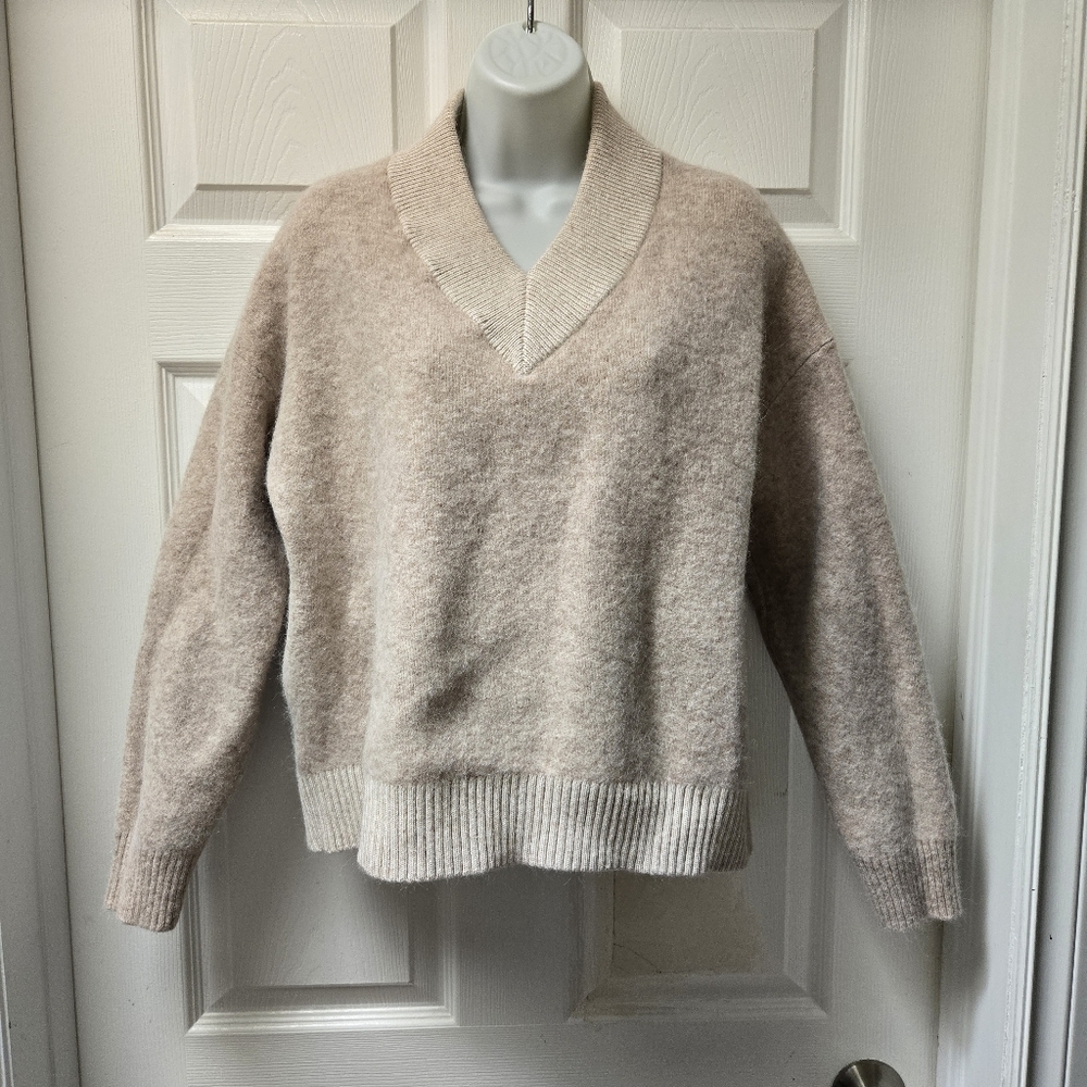 Lululemon Alpaca Wool-Blend V-Neck Sweater Heathered White Opal - Picture 2 of 11